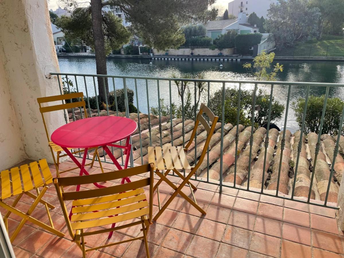 Appartement Centre Port-Grimaud Avec Vue Magnifique Sur La Giscle Exteriör bild